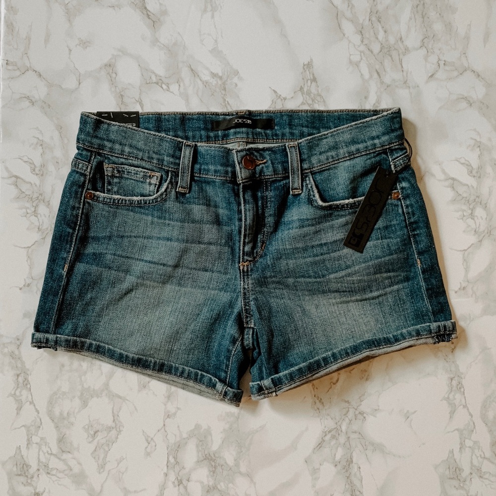 NWT Joe’s Denim Shorts // 26